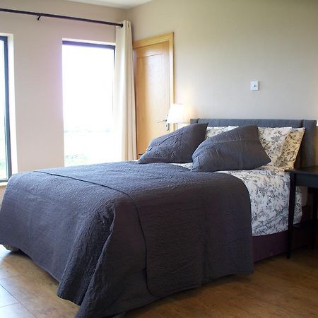 Blackberry Lodge Accommodation Doolin Room photo
