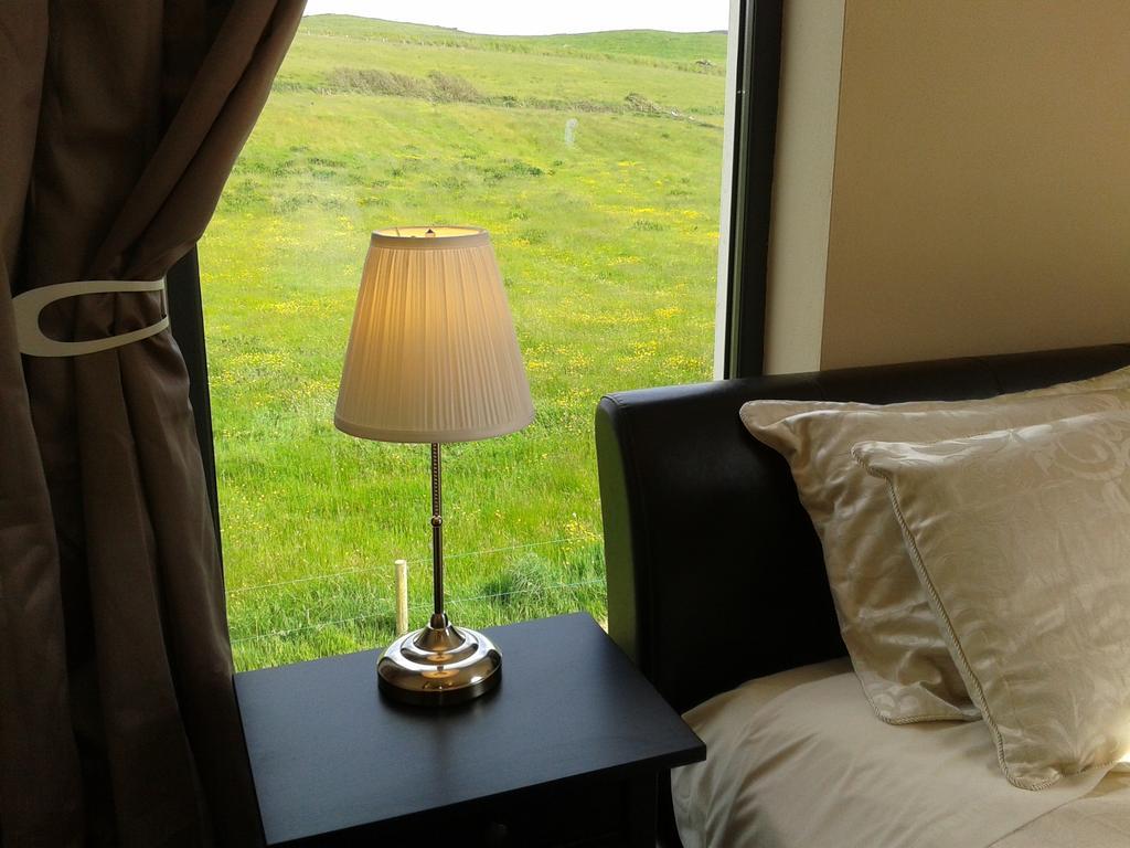 Blackberry Lodge Accommodation Doolin Room photo