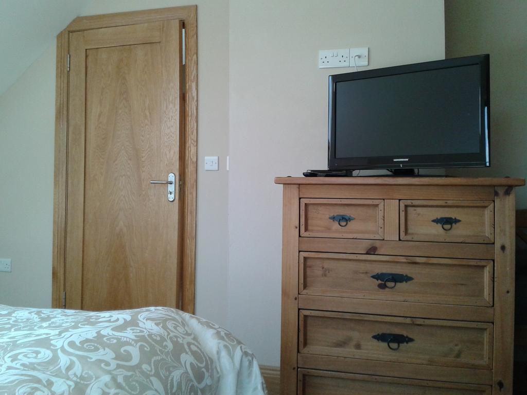 Blackberry Lodge Accommodation Doolin Room photo