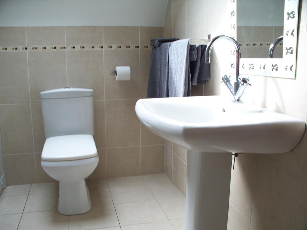 Blackberry Lodge Accommodation Doolin Room photo