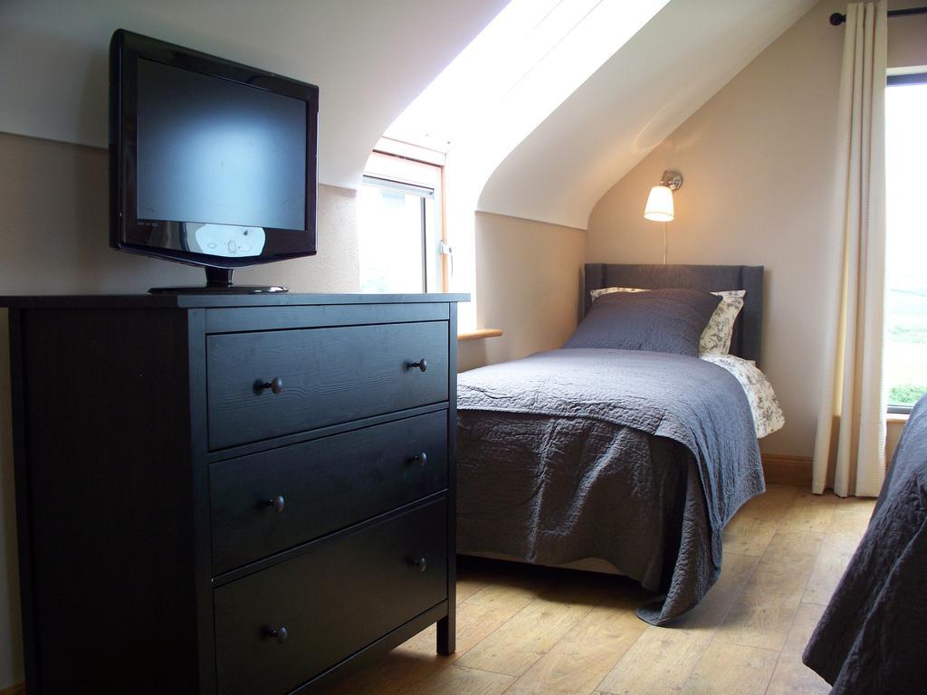 Blackberry Lodge Accommodation Doolin Exterior photo